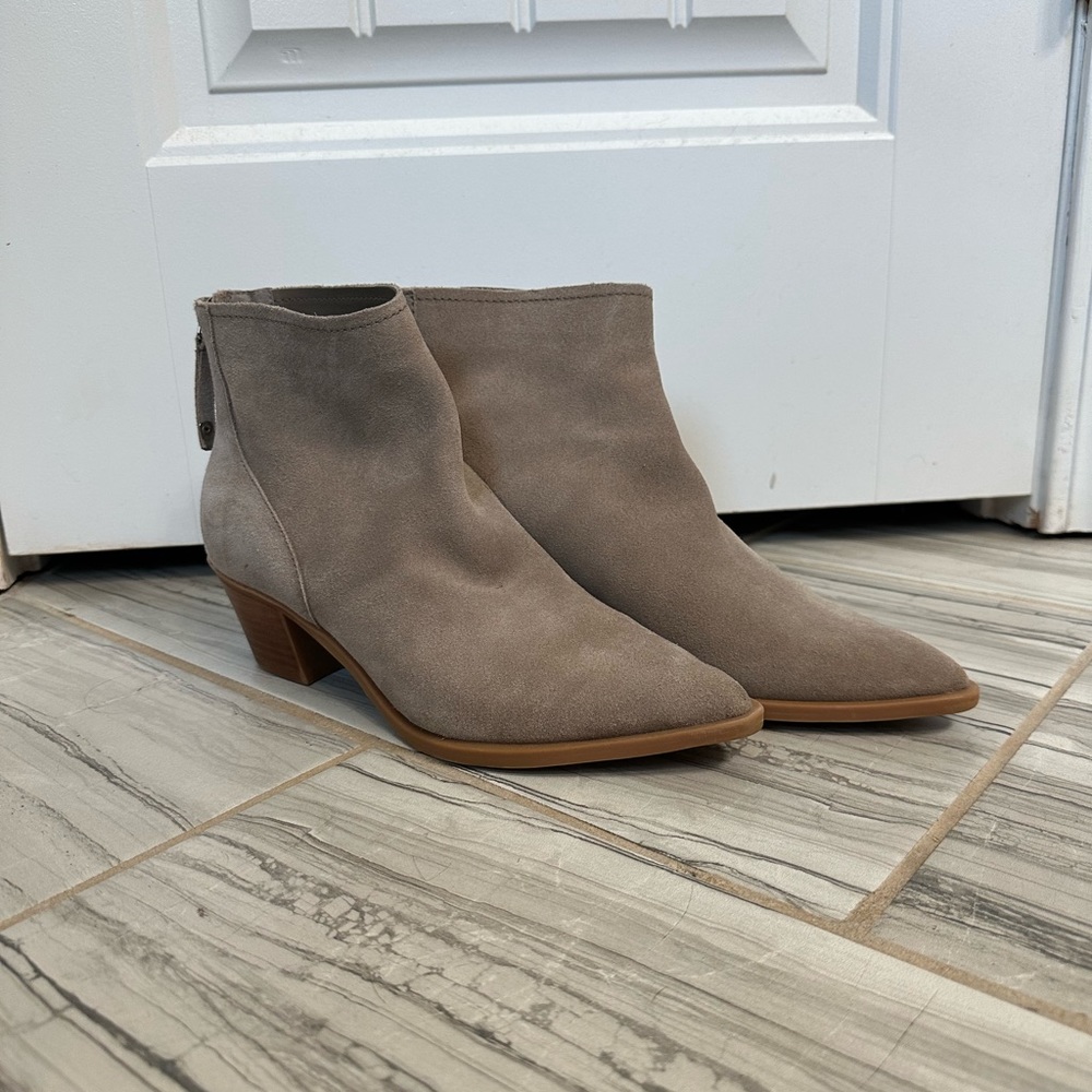 Dolce Vita Booties